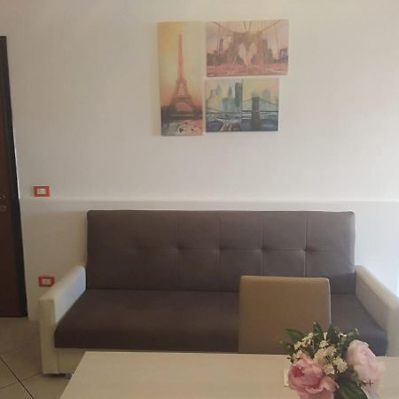 Villa Raffaella Livorno Esterno foto